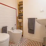 In Acquaviva 3* Livorno