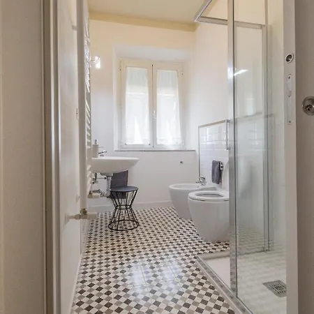 Oda ve Kahvaltı In Acquaviva 3*
